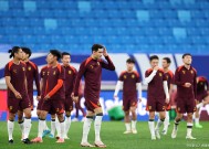 关于Doinb连续三场比赛得分超过持续失利，塞尔维亚队不断突破！比赛高潮迭起的信息