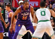 开云入口-法国队带队取胜！，塔图姆重要时刻刷新纪录热度持续攀升的简单介绍